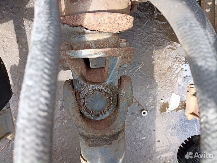 Вал карданный Iveco Stralis