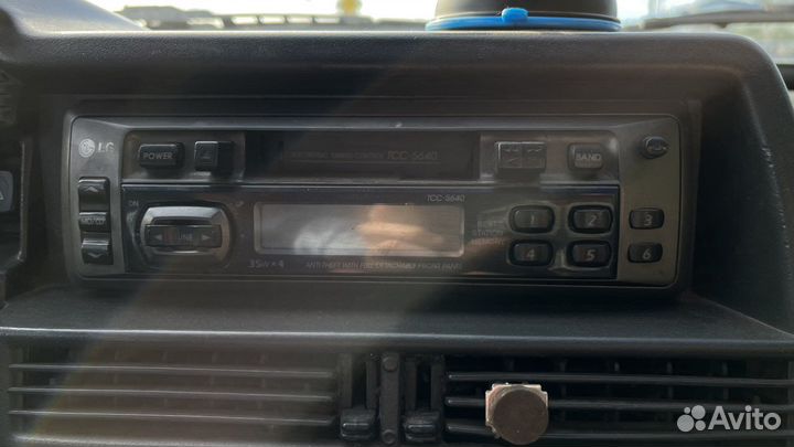 Кассетная магнитола LG