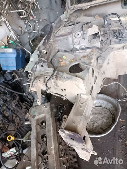 Передний правый лонжерон Renault Megane 2