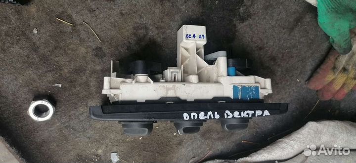 Блок управления печкой опель вектра б 98г
