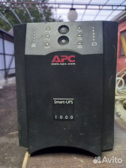 Ибп Smart-UPS 1000