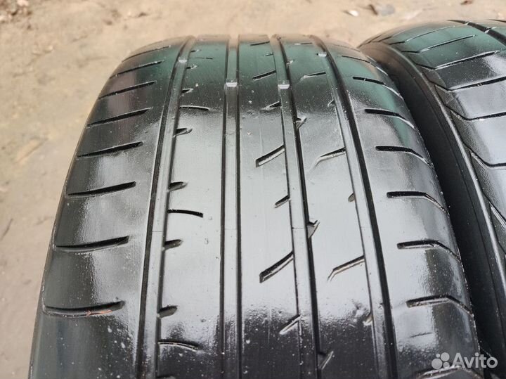 Kumho Crugen Premium KL33 235/55 R19 102T