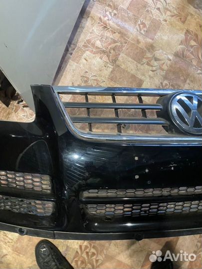 Бампер передний Volkswagen Touareg 7L 4.2 AXQ 2004