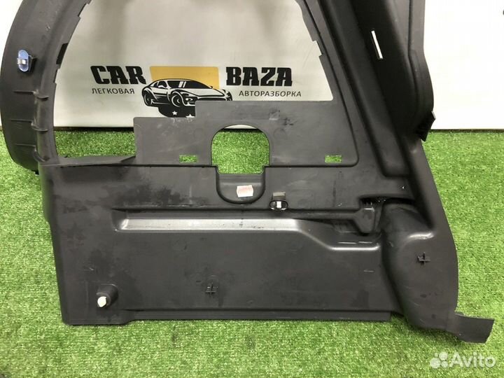 Обшивка багажника R Opel Corsa