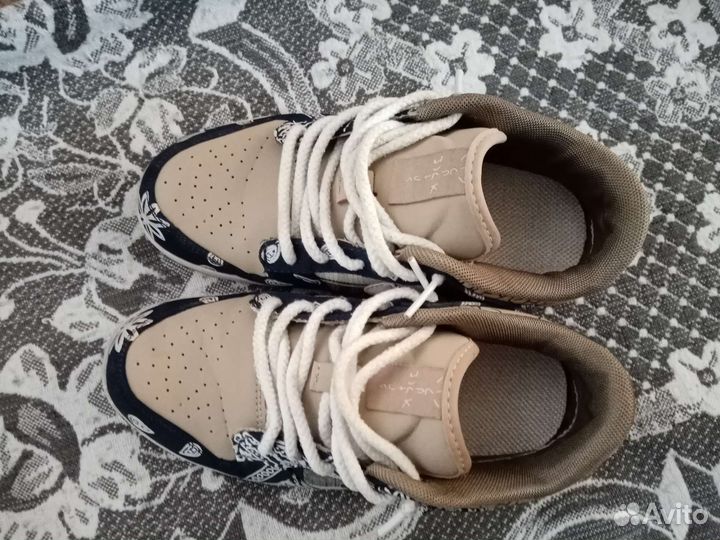 Кроссовки мужские найк