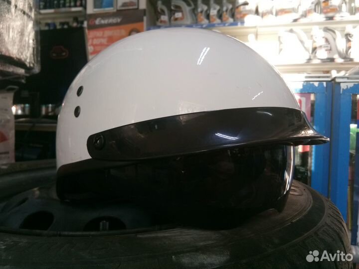 Винтажный мотошлем Voss M с визором и козырьком