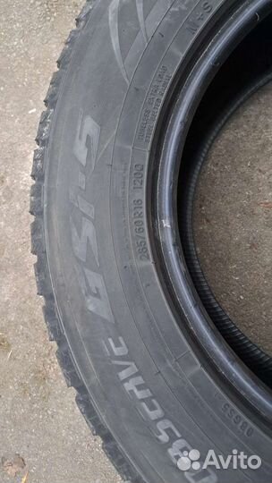 Toyo Observe GSi-5 285/60 R18 120Q