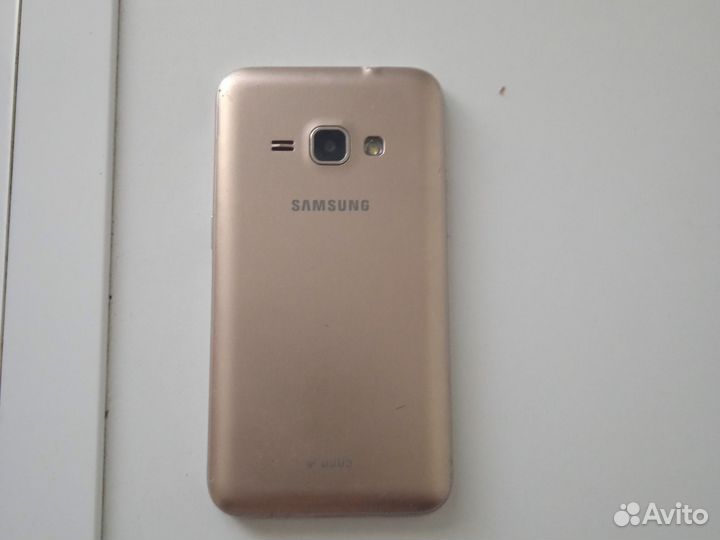 Samsung j1