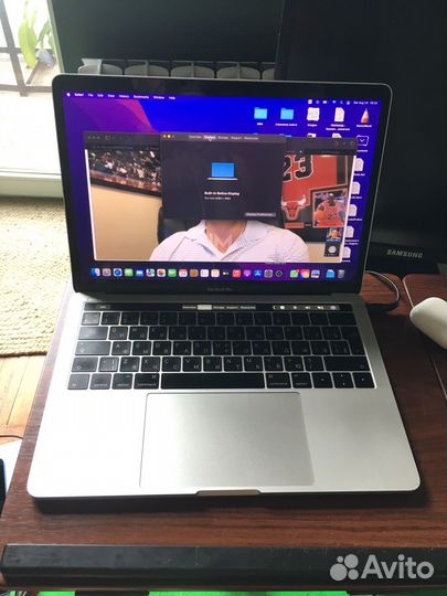 Macbook pro 13 i7 16gb 512 гб