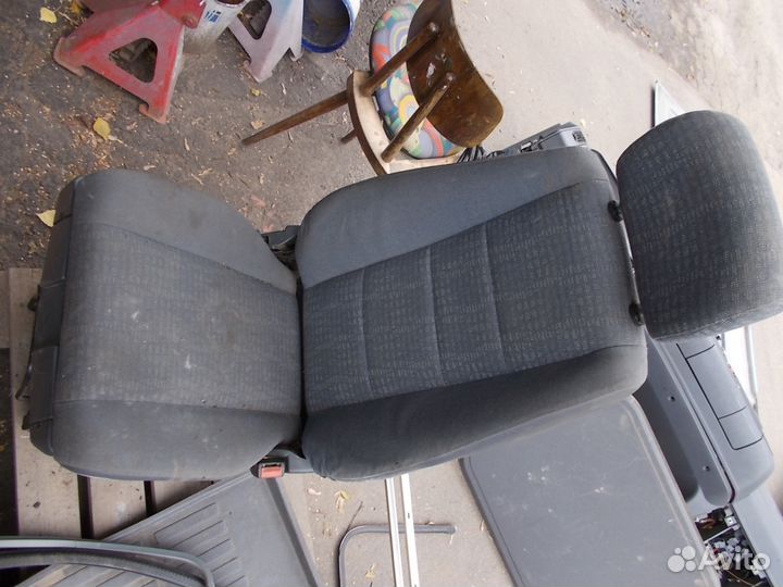 Сиденье Mercedes A9409101201