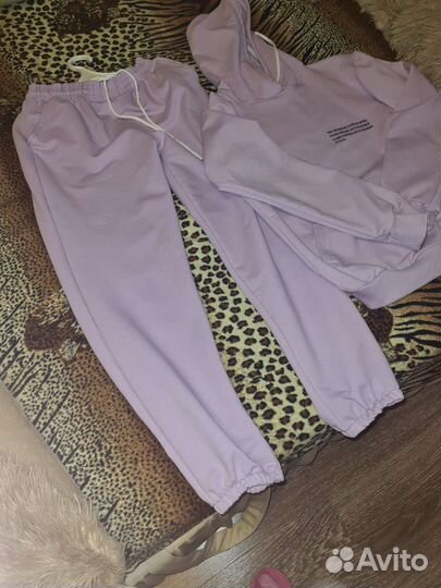 Спортивный костюм женский 44 /46 новый