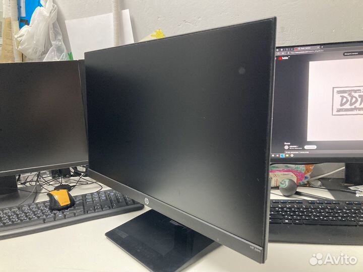 Монитор HP 24