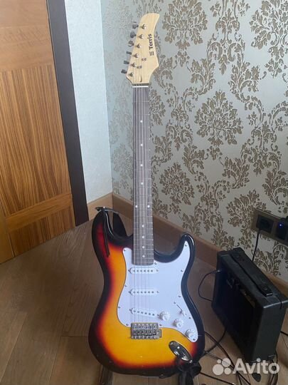 Электро гитара с комбиком