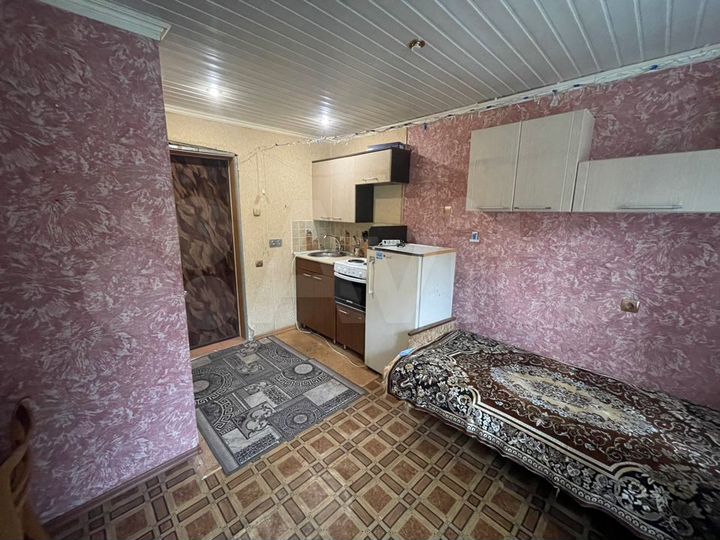 Комната 13,4 м² в 9-к., 1/5 эт.