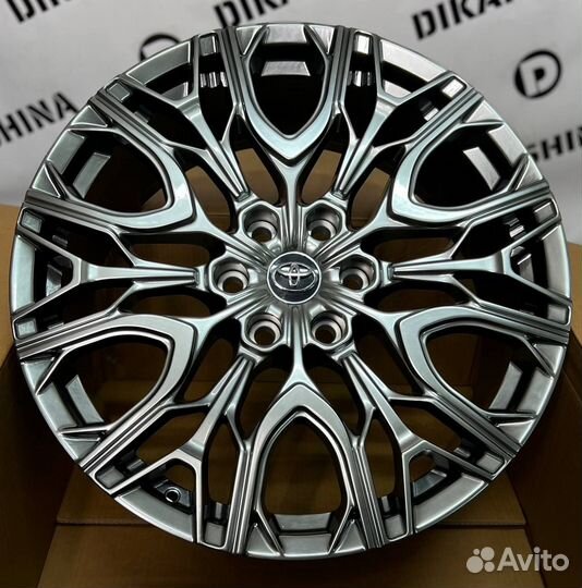 Кованые диски на toyota land cruiser 300 R22