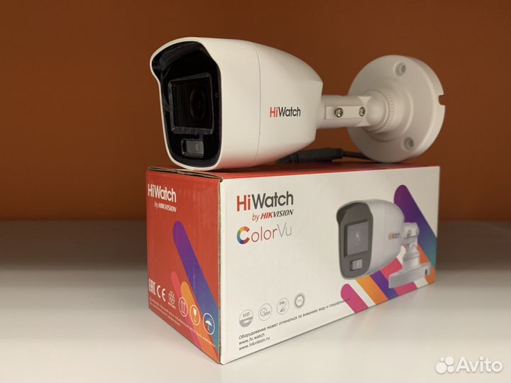 Камера видеонаблюдения HiWatch DS-T500L