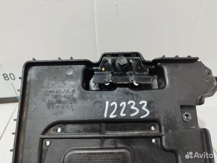 Крепление АКБ корпус/подставка RIO 2011-2017