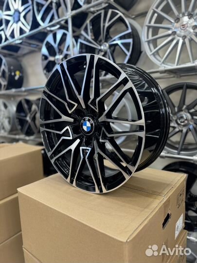 18/5/120 818 M-style на BMW 3 F30 BMW 4 F32 BMW 5