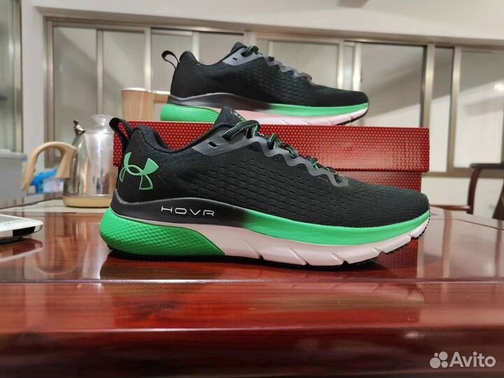 Кроссовки under armour hovr phantomv 23