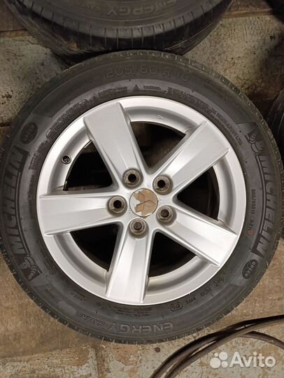 Оригинальные колеса Mitsubishi R16