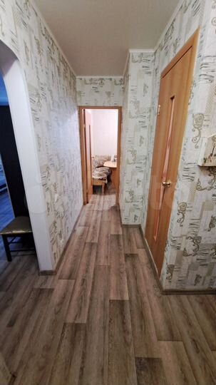1-к. квартира, 35 м², 1/10 эт.