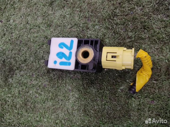 Датчик удара боковой Honda CR-V 2 (RD5) 2005