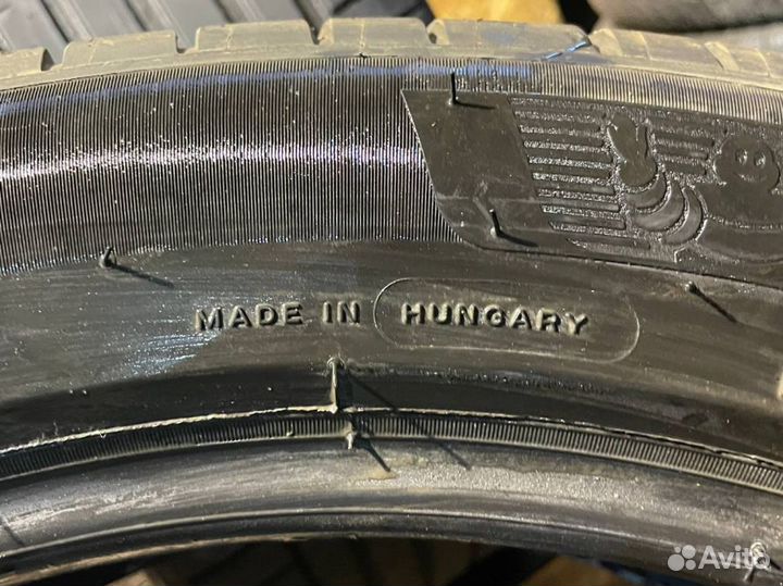 Michelin Pilot Sport 4 SUV 295/40 R21