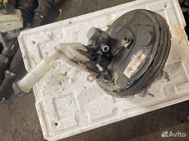 Вакуумный усилитель тормозов в сборе nissan centra