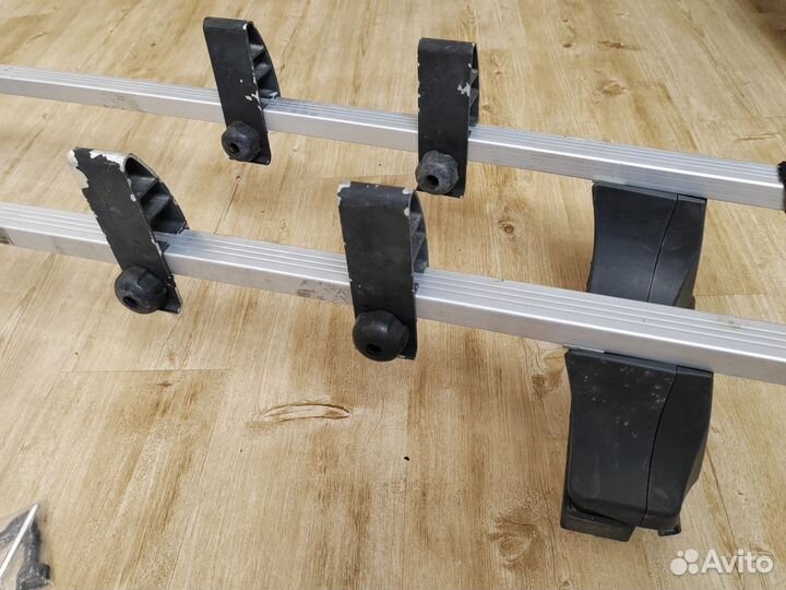 Багажник на крышу универсальный бу (на Солярис)