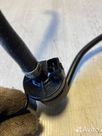 Клапан вентиляции топливного бака Geely Gc6