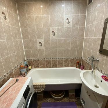 Комната в 3-к., 4/9 эт.