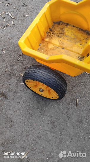 Детский трехколесный велосипед и самокат