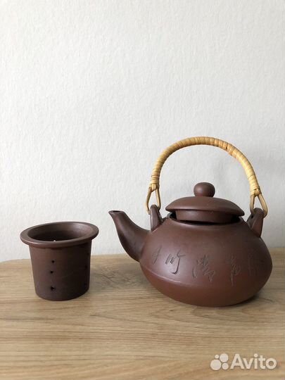 Заварочный чайник из глины