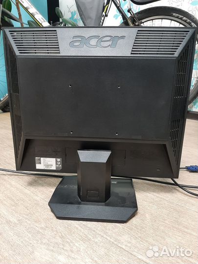 Монитор Acer V193