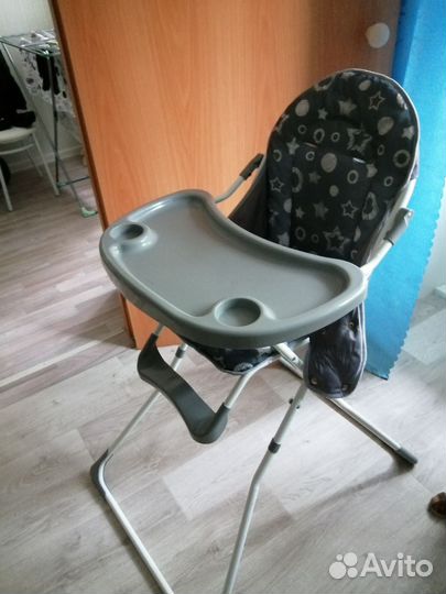 Стульчик для кормления детский