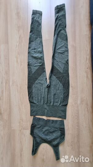 Костюм для йоги и фитнеса