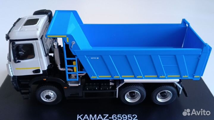 Камаз-65952 самосвал SSM1534 1:43