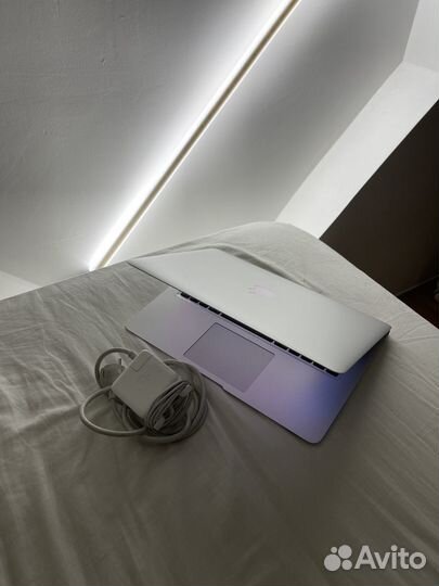 MacBook Air 13 2017 года покупки