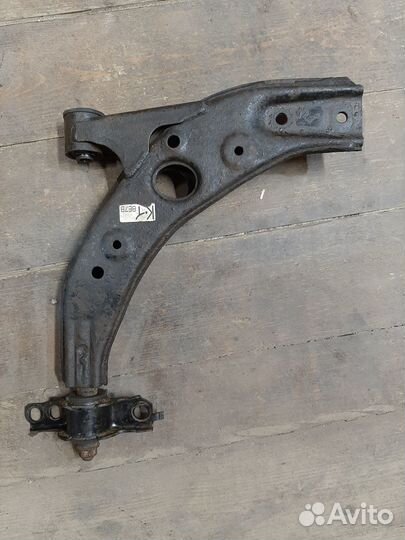 Рычаг передний левый Мазда 323 f ba