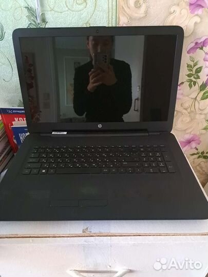 Ноутбук HP (рабочий)
