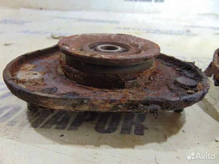 Опора переднего амортизатора для Toyota Corolla 9