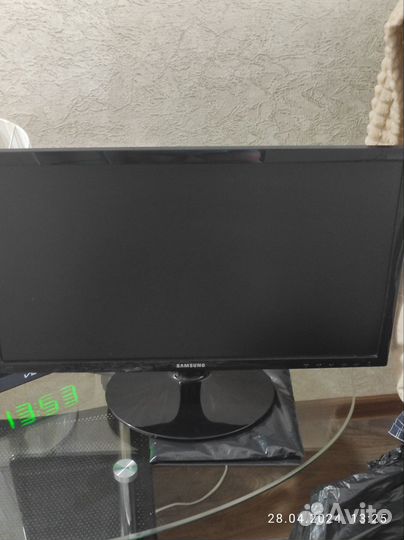 Монитор для компьютера 24 дюйма