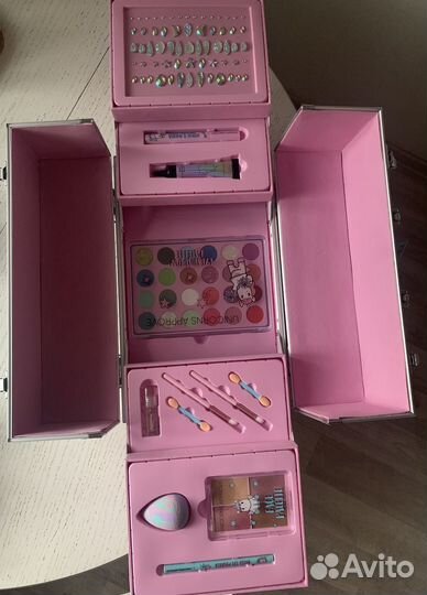 Unicorns approve Макияжный набор в кейсе