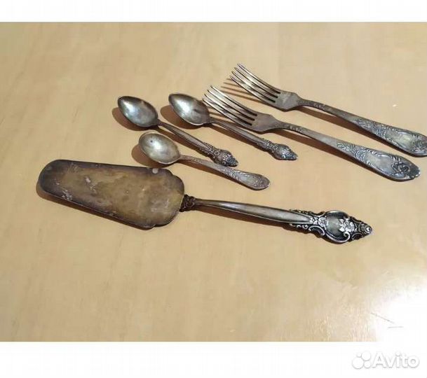 Ложки, вилки, посуда мельхиор некомплект