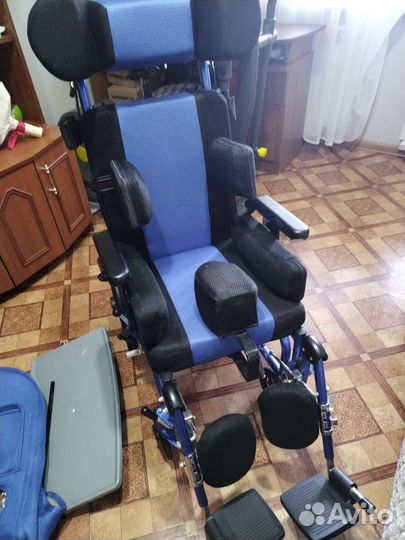 Коляска инвалидная для детей дцп