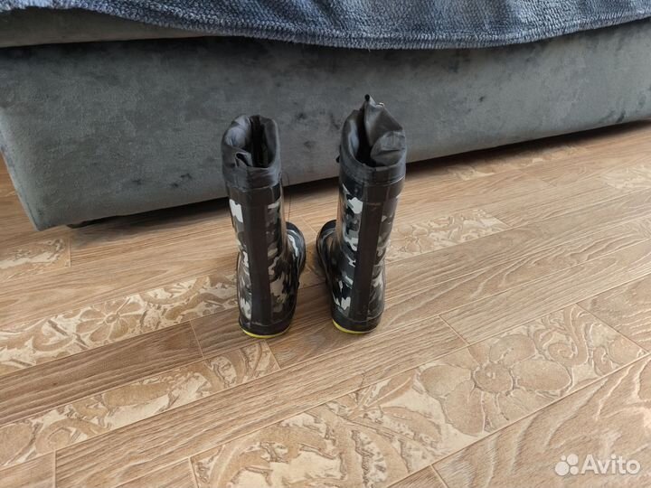 Резиновые сапоги для мальчика 29