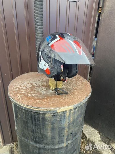 Мотоциклетный шлем