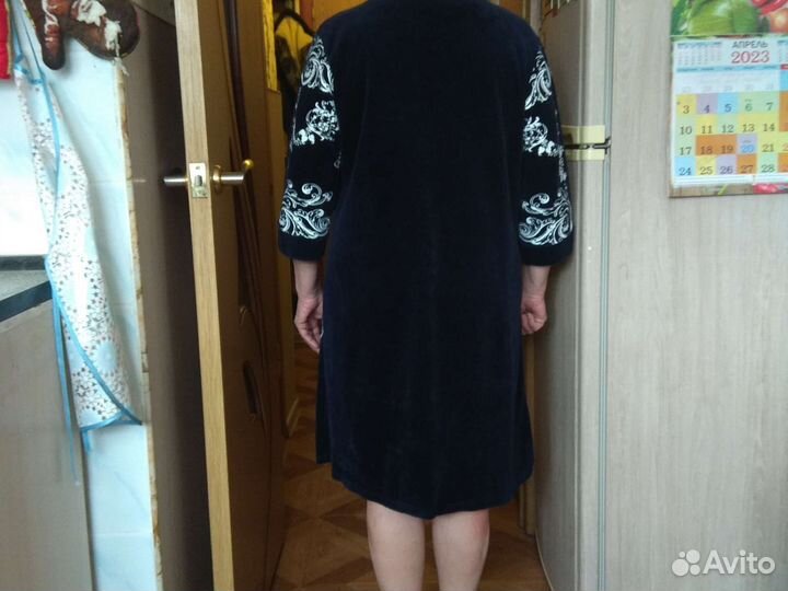 Халат велюровый новый 52 размер