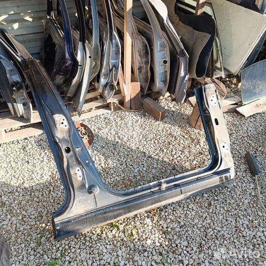 Порог правый стойка Chevrolet Aveo T250