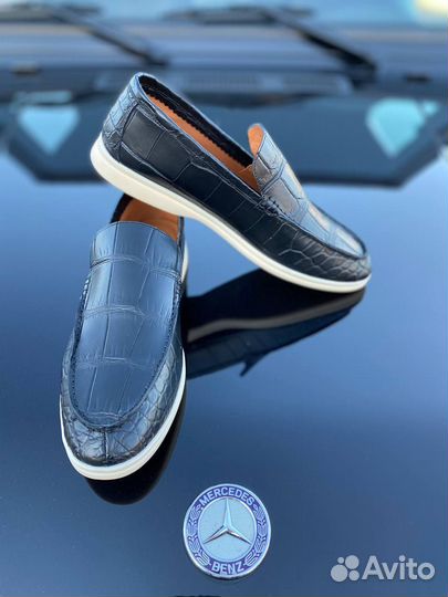 Лоферы мужские Loro Piana из кожи крокодила
